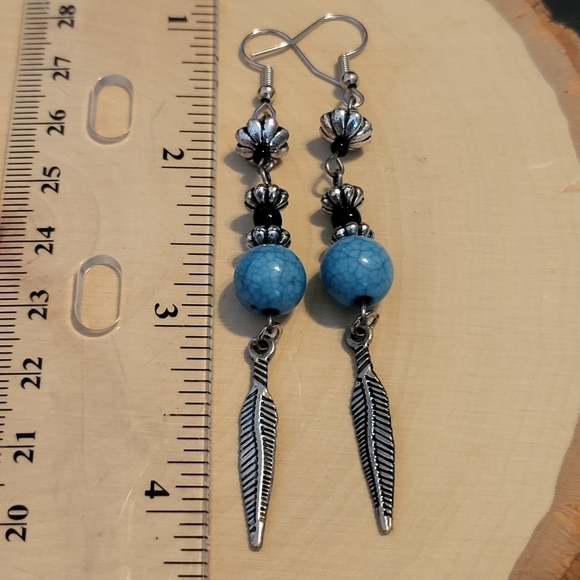 Elegant Blue Beaded Dangle Earrings - Picture 2 of 3